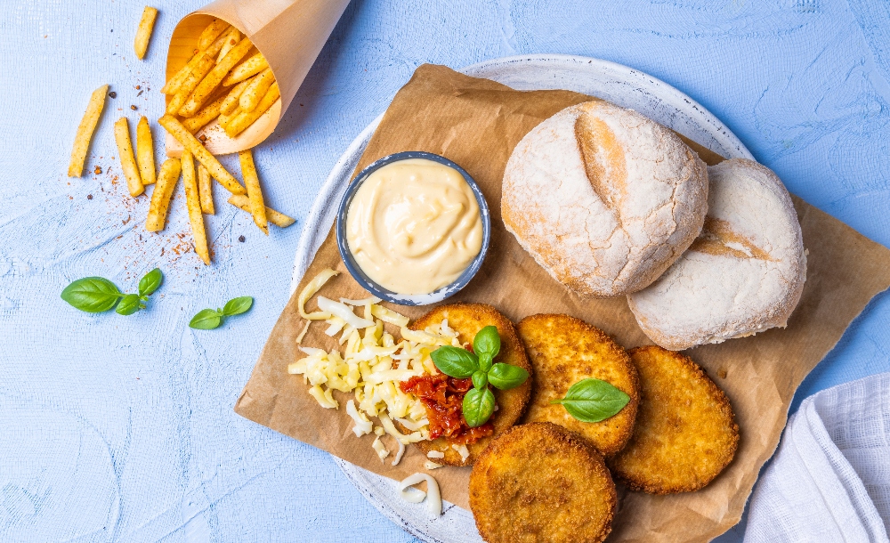 Crumbed_Chicken_Caprese_Burger-1890