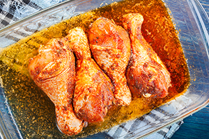 chicken marinating